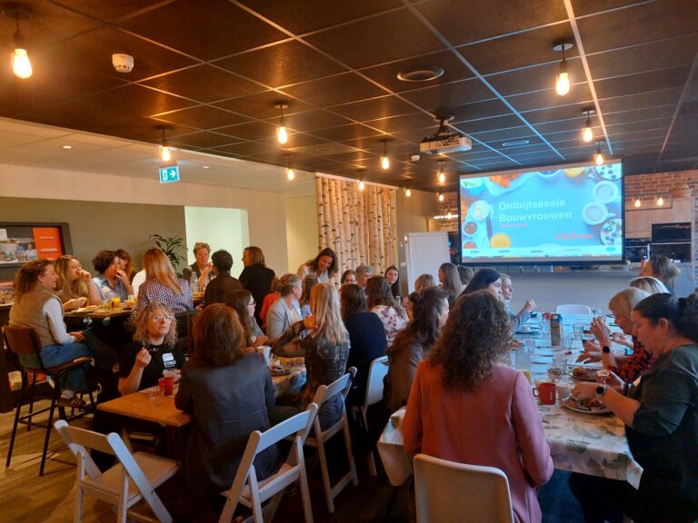 Inspirerende ontbijtsessie tijdens Bouwvrouwendag